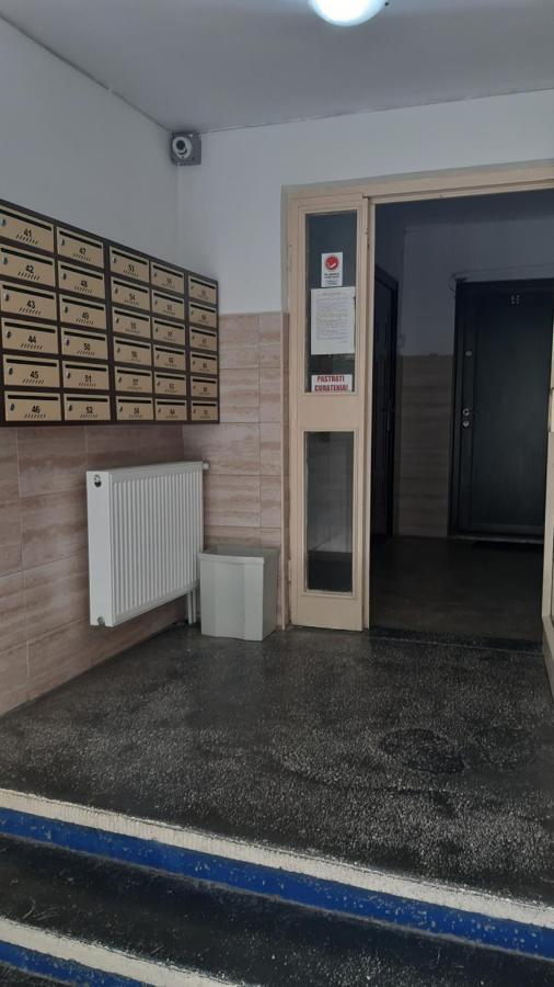 Studio Timpuri Noi 50 Бухарест Экстерьер фото